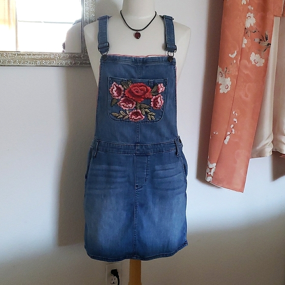 One of a Kind Roses/Day of the Dead Overall Dress Size Large - Picture 9 of 13